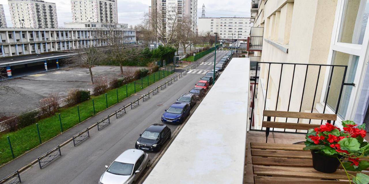 Apartment Villeneuve Stade De France Free Parking Wifi Esterno foto